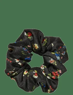 2067 Flat Textured Poly, Scrunchie - Hårsnoddar|STINE GOYA
