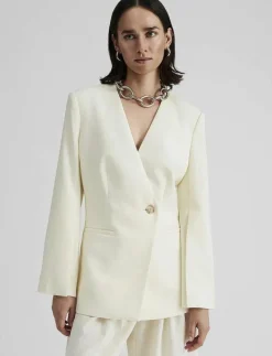 Anisa collarless fitted blazer - Enkelknäppta kavajer|Malina Best