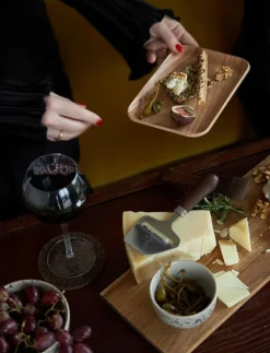 Astrid osthyvel och smörkniv, brun - Smörknivar|Sagaform Clearance