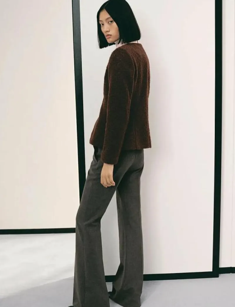 Bouclé jacket with jewel buttons - Enkelknäppta kavajer|Mango Online