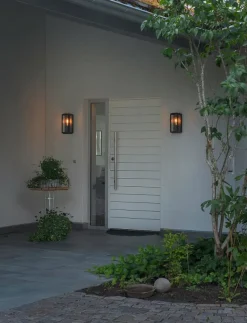 Konstsmide Carpi vägglykta liten klarglas E27 - Fasadbelysning BLACK