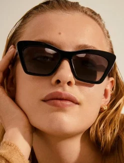 Pilgrim DAKOTA angular cat-eye shaped sunglasses - Cat-Eye BLACK Outlet