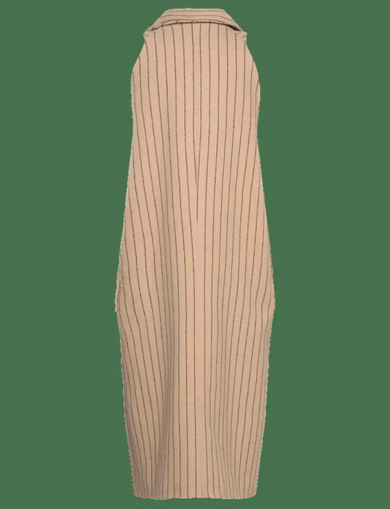 DARLA - Kavajer|Baum und Pferdgarten New