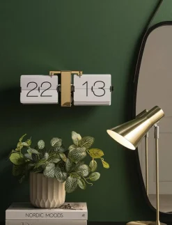 KARLSSON Flip clock No Case - Bordsklockor WHITE Hot