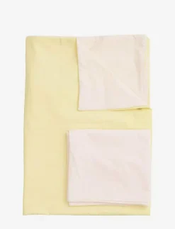 Copenhagen Colors FUTURE BABY BED LINEN - Påslakanset SOFT PINK/LT. YELLOW CORE Clearance