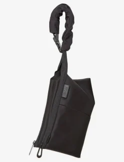 Côte & Ciel Kivu Small Sleek Nylon - Magväskor BLACK Sale