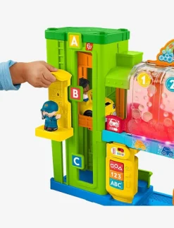 Fisher-Price LITTLE PEOPLE LP SS Car Center- NORDICS - Lekset MULTI COLOR Hot