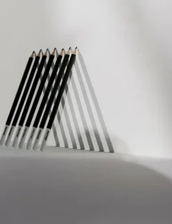 PENCILS - 7 PCS Gray - Kontorsinredning|PANTONE Sale