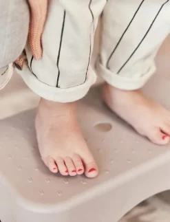 Rabbit Step Stool - Barnpall|OYOY MINI Online