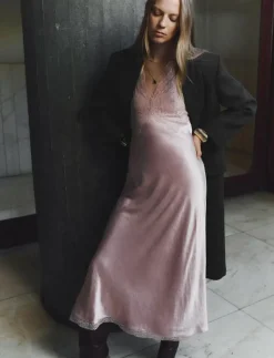 Mango Satin camisole dress - Spetsklänningar LT-PASTEL PINK Clearance