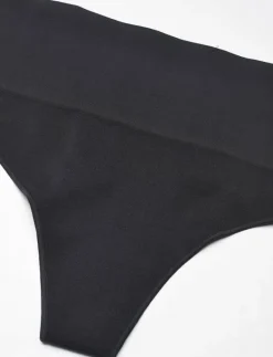 shape™ ExtraOrdinary Thong - Shaping nederdelar|Spanx