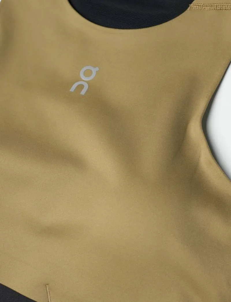 On Train 2-in-1 Crop - Sport BH:ar NUTMEG Clearance